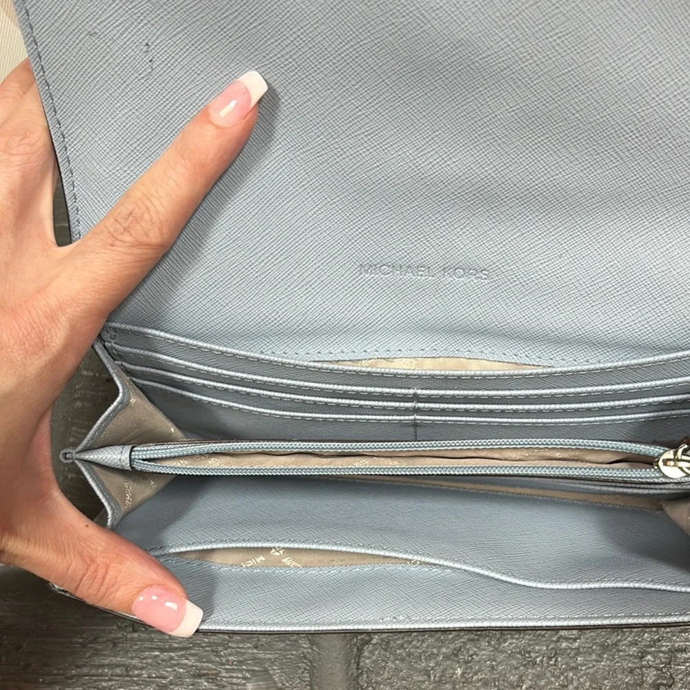 Michael Kors Fulton Flap Leather Wallet - Picture 7 of 11